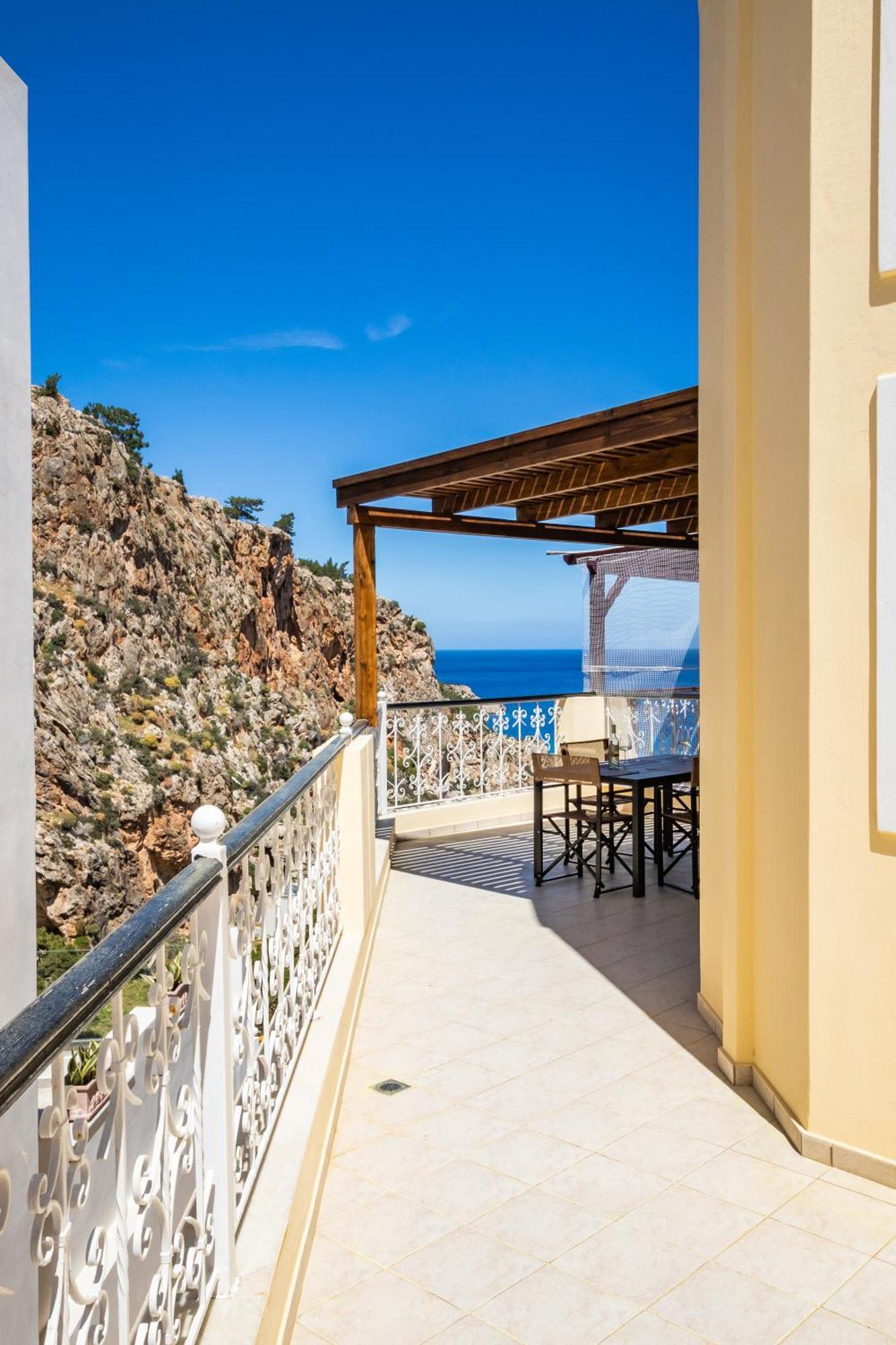 Melina Kyra Panagia Villa ภายนอก รูปภาพ